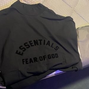 Essentials black collection shirt